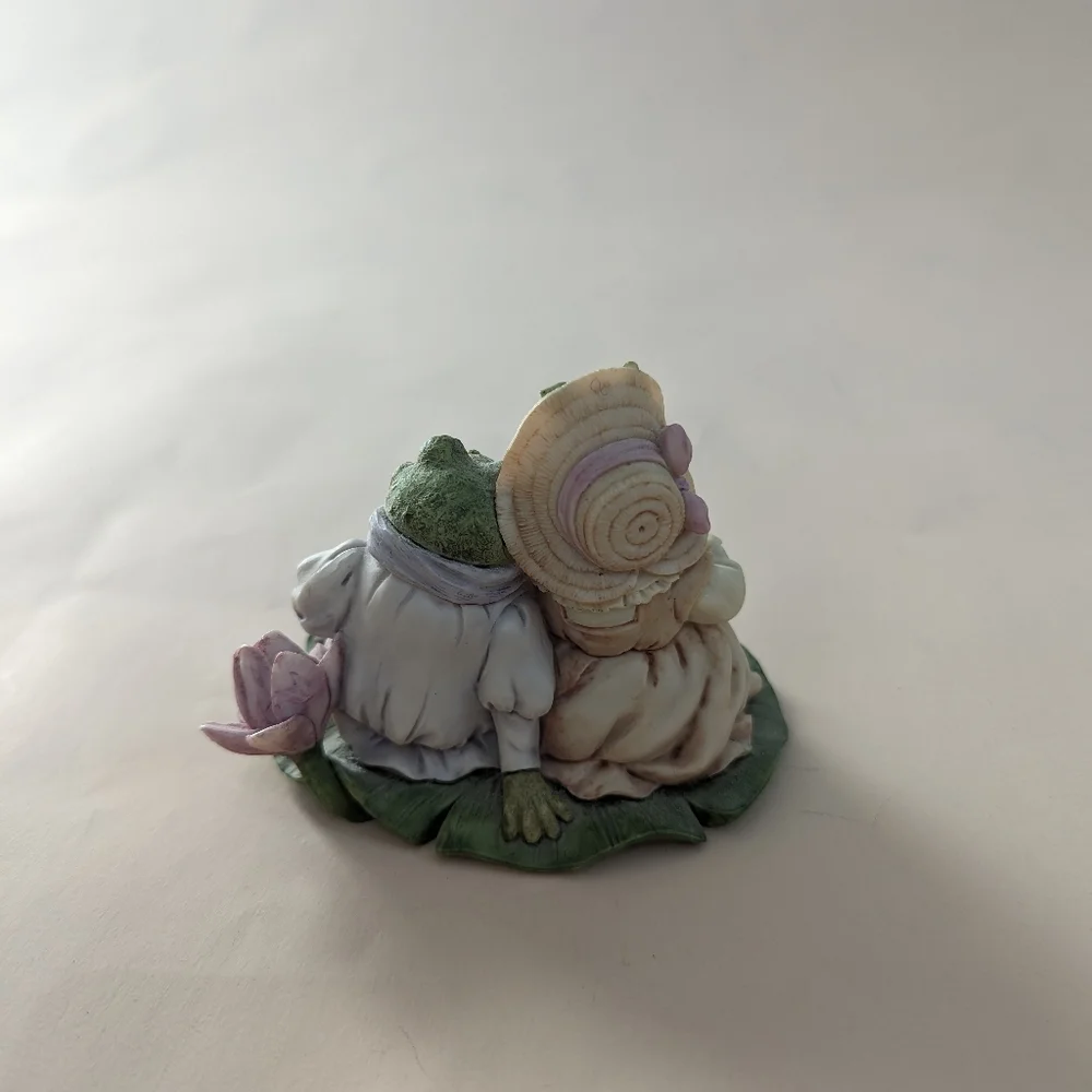 1996 Westland Frog Tea Party Figurine Fantasy "Tea for Two" Resin Figurine - Picture 2 of 10